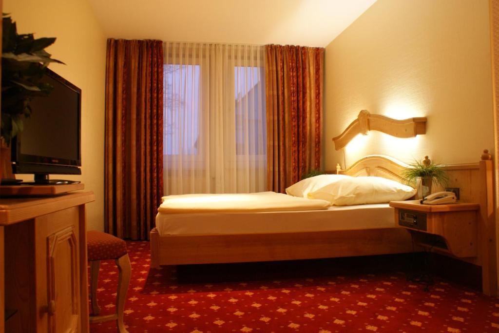 Hotel Kronprinz Garni Μίντεν Δωμάτιο φωτογραφία