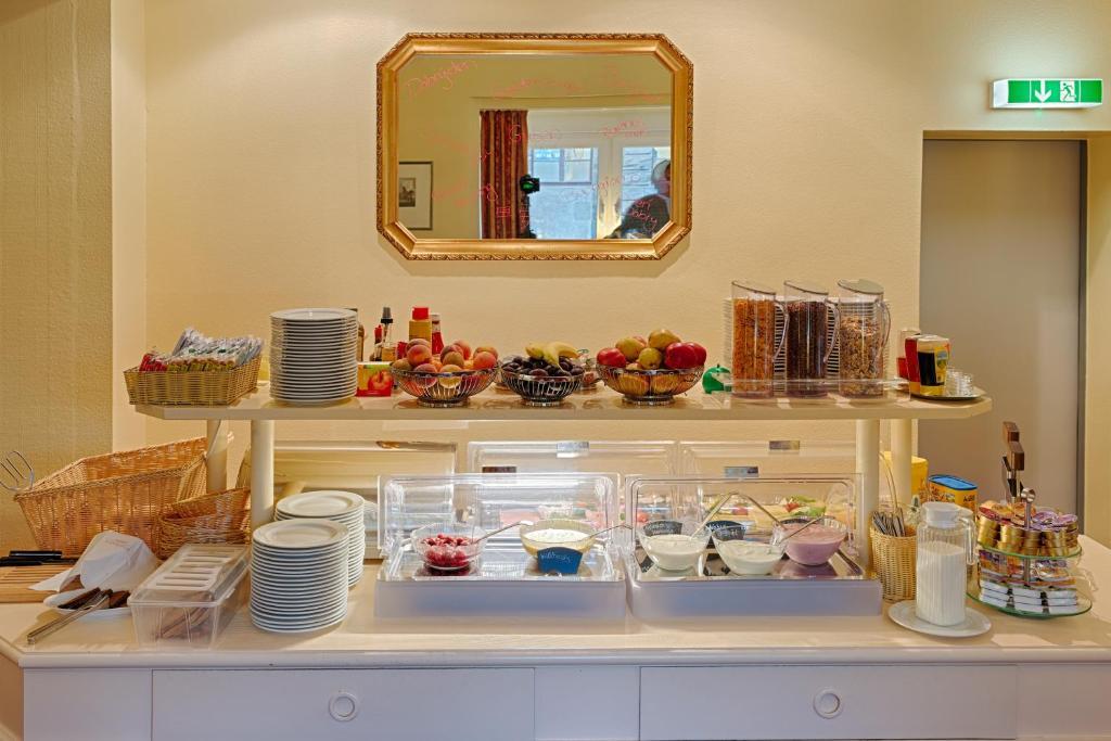 Hotel Kronprinz Garni Μίντεν Εξωτερικό φωτογραφία